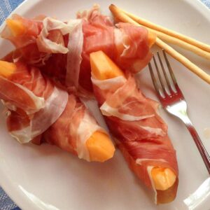 MELONE WRAPPED IN REAL PARMA HAM