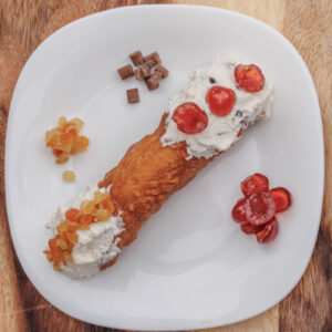 LARGE SICILIAN CANNOLI